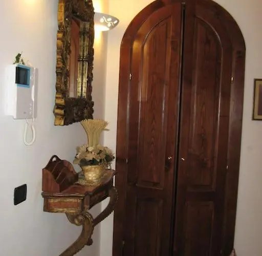 Διαμέρισμα Vivilo Collection - Opera Theater *